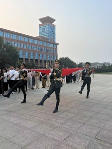 升旗照片2.jpg